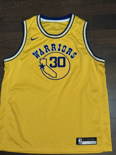 Gold One Size Fits All Men's Nike Vest (Used)