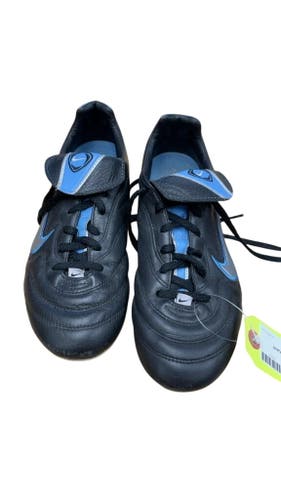 Nike Volant Soccer Cleats