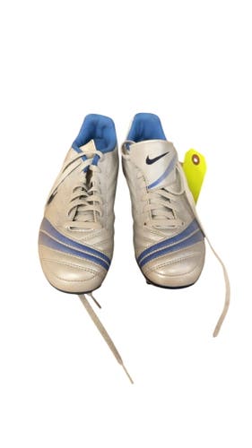 Nike Soccer Cleats Grey/Blue Size 6.5