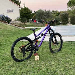Unisex 2023 Canyon Torque 27.5 AL 6 Mountain Bike L (Used)