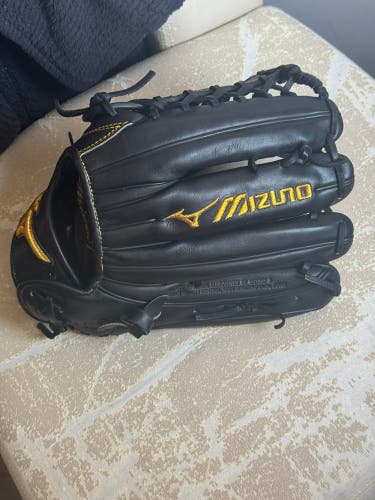 2018 Mizuno Pro Limited Edition LH Outfield Baseball Glove 12.75" (Used)
