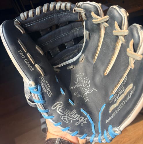 2025 Rawlings Heart of The Hide RH Infield Softball Glove 11.75" (Used)