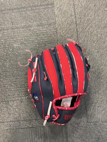 Used Wilson T-BALL GLOVE BB/SB Glove RH Throw Red 9" 11614-S000241371