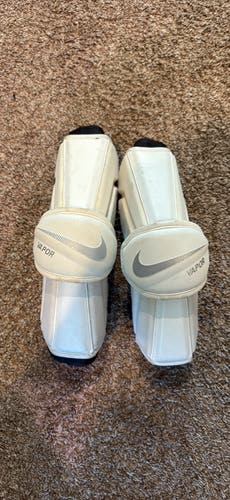 Large Adult Nike Vapor Arm Pads (Used)