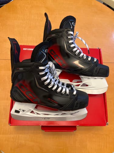 CCM JetSpeed FT880 Hockey Skates senior (Used once)