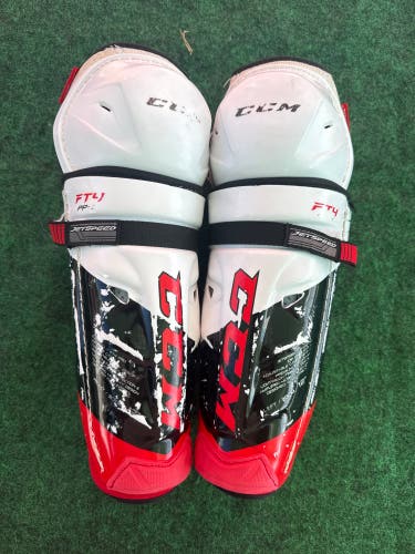 Junior CCM JetSpeed FT4 Pro Shin Pads 12" (Used)