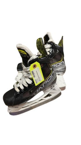 Bauer Vapor 3X Hockey Skates - Size 1.5