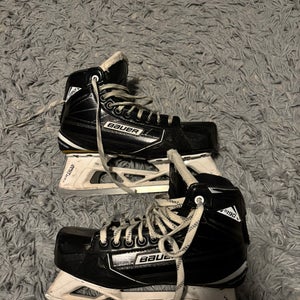 Bauer Supreme s190 Goalie Skates Regular Width Size Senior 8.5 (Used)