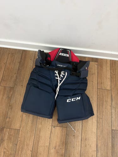 Intermediate Small CCM 1.9 Hockey Goalie Pants (Used)