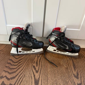 Y13 Bauer Vapor X2.7 Hockey Goalie ice skates