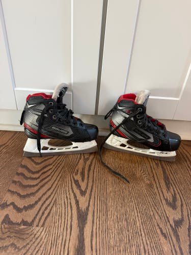 Y13 Bauer Vapor X2.7 Hockey Goalie ice skates