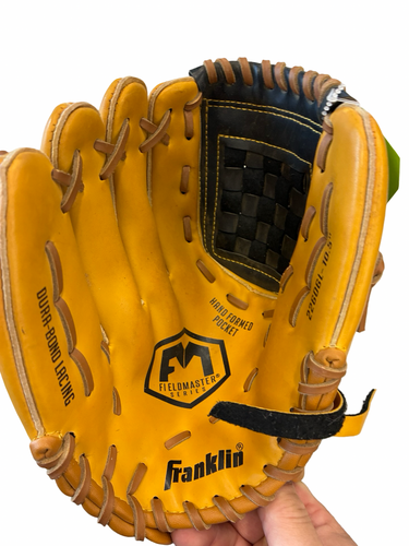 Used Franklin FIELDMASTER 10.5 IN BB/SB Glove LH Throw Brown 10 1/2" 11682-S000136775