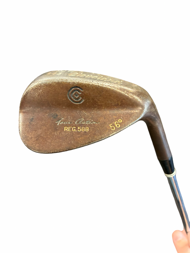 Used Cleveland REG 588 56 Golf Wedge Mens RH 56 Degree 11682-S000136723