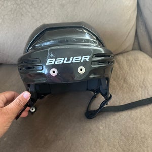 Small Bauer 2100 Helmet (Used)