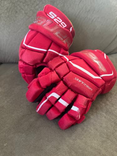 Bauer Supreme S29 Gloves 10" (Used)