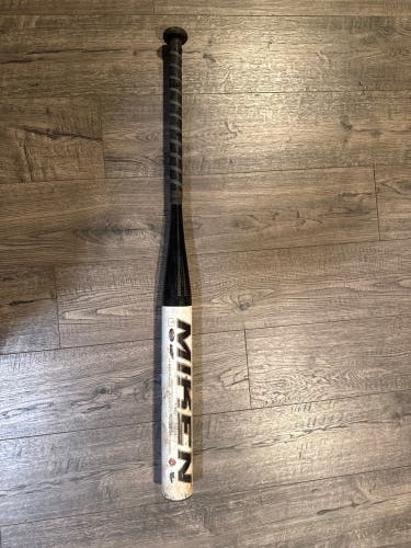 Miken Maximum Velocity Bat 26 oz 34" (Used)