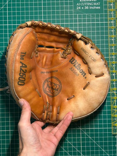 Vintage Wilson A2500 Catcher's Mitt - Pro Back "Signature Edition" - Fresh Light Brown Relace