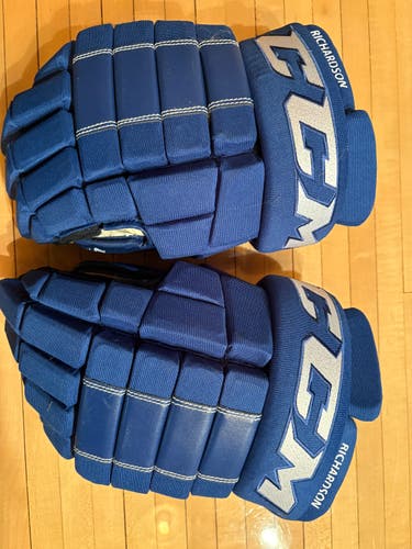 CCM HG4RXP Gloves 14" Pro Stock (Used)
