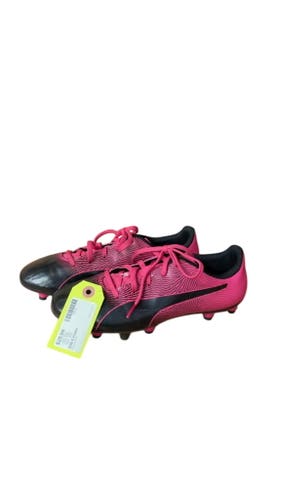 Puma Soccer Cleats - Size 6 - Black/Pink