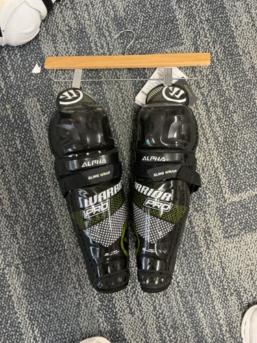 Junior Warrior Alpha LX Pro 11" Shin Pads Pro Stock (New)