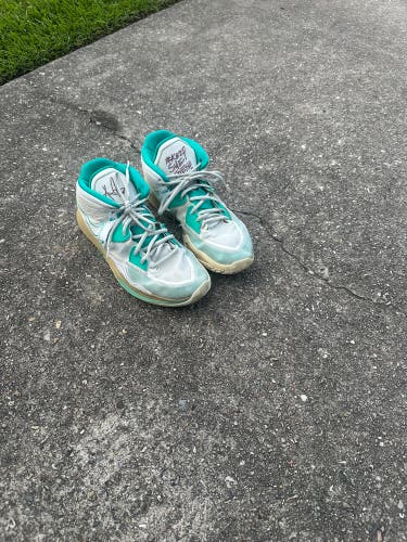 Men's Size 13.0 (W 14.0) Nike Kyrie Infinity Shoes (Used)