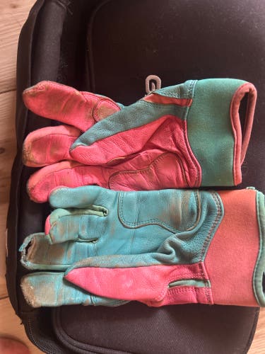 Small Batting Gloves (Used)