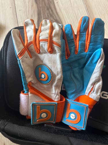 Medium Batting Gloves (Used)