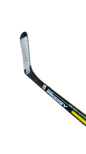 Bauer Prodigy RH Hockey Stick