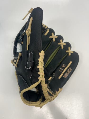 Marucci Swift Series RH Baseball Glove 12.5" (Used)