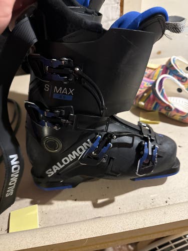 Mondo 24 & 24.5 Men's Salomon S/Max Ski Boots (Used)