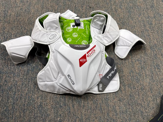 Large Adult Maverik M6 Shoulder Pads (New)