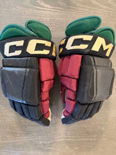 CCM HG97 Pro Stock 14" Hockey Gloves Coyotes 37284