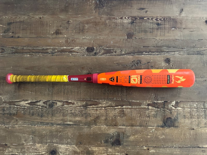 2025 Easton Hype Fire Composite USSSA Certified Bat (-10) 18 oz 28" (Used)