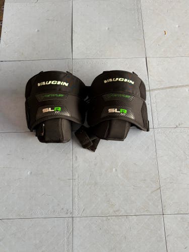 Vaughn SLR PRO KNEE PADS (Used)