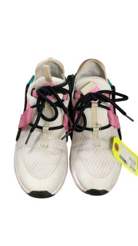 Nike Air Huarache Runners - Size 6.5