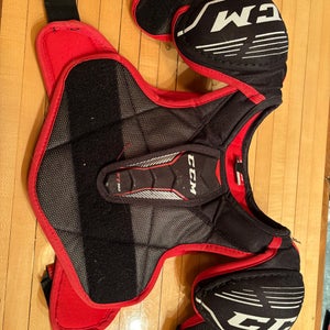 Medium Junior CCM JetSpeed FT350 Shoulder Pads (Used)