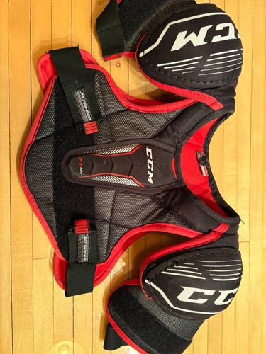 Small Junior CCM JetSpeed FT350 Shoulder Pads (Used)