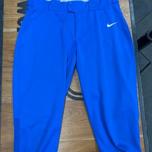 Nike Adult Medium softball pants. Royal.