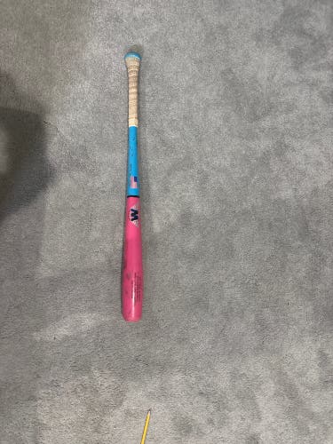 2022 M^Powered Hard 2 The Core 072 Maple Bat (-3) 30 oz 33" (Used)