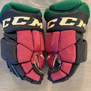 CCM JetSpeed FT1 Pro Stock Hockey Gloves 14” Black COYOTES 3972