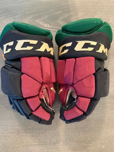CCM JetSpeed FT1 Pro Stock Hockey Gloves 14” Black COYOTES 3972