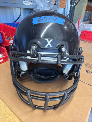 USED XENITH X2E+ YOUTH FOOTBALL HELMET - MEDIUM - BLACK