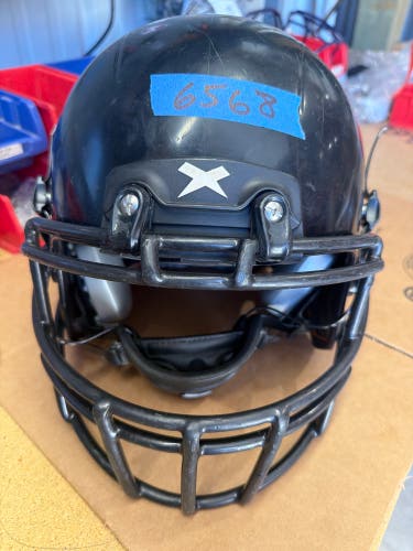 USED XENITH X2E+ YOUTH FOOTBALL HELMET - MEDIUM - BLACK