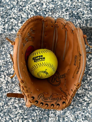 Rawlings RH Baseball Glove 14" (Used)
