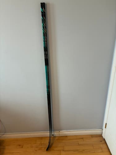 Senior Bauer Pulse Left Hand Hockey Stick P28 77 Flex (New)