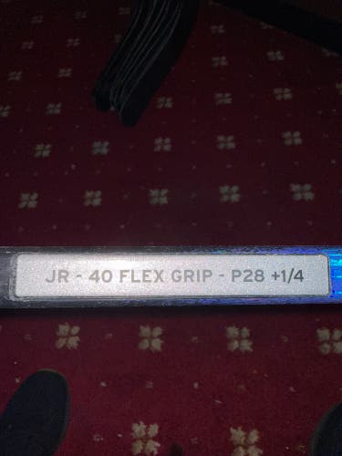 Junior CCM Ribcor Trigger 10 Pro Right Handed Hockey Stick P28 40 Flex (New)