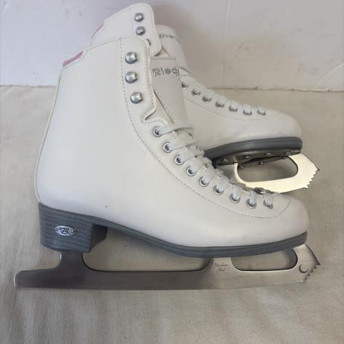 Womens Size 6 Riedell Pearl White Figure Ice Skates. Excellent Condition