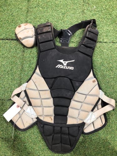 Youth Mizuno Catcher's Chest Protector (Used)