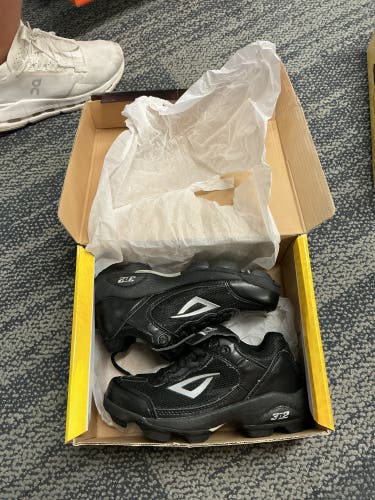 Women's 1Y (Big Kids / Youth) (New)