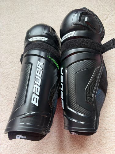 Junior Bauer X 11" Shin Pads (Used)